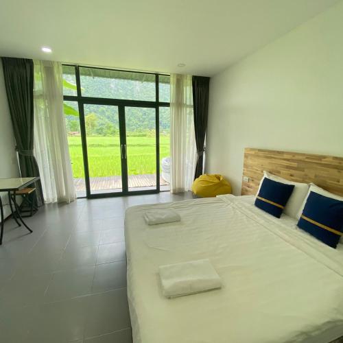 Angsavanh Resort in Ban Nampe