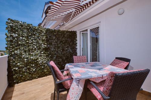 House Ruzica - image 9