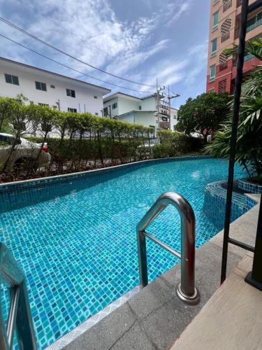เซเว่น ซี คอนโดรีสอร์ท สวนน้ำ, Jomtien pláž