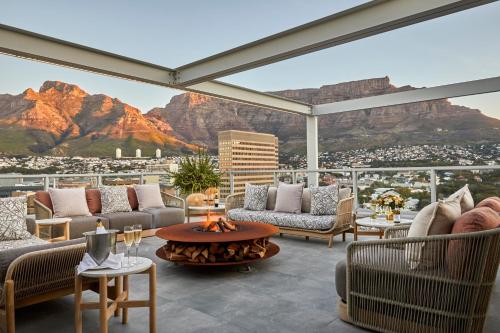 Taj Cape Town, South Africa - 발코니/테라스