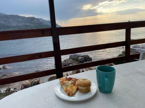On the Sea, Città del Capo