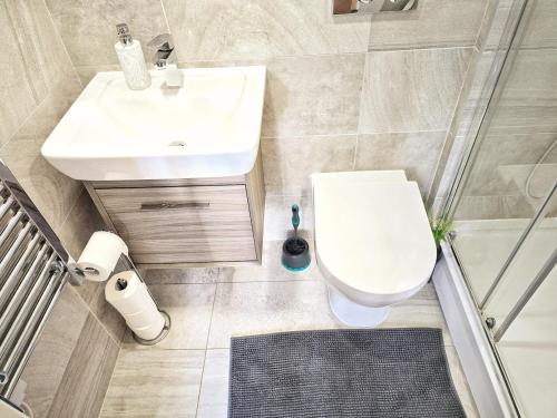 Sky View Balcony Suite - Parking & Panoramic Views, Leeds (Foto 9)
