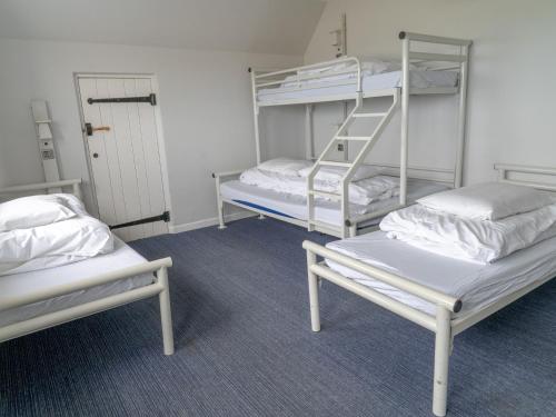 YHA Treyarnon Bay - image 9