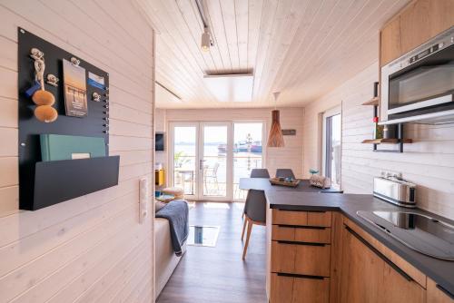 Kitchen, Hausboot Schatzkiste in Fehmarnsund