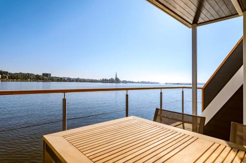 Balcony/terrace, Hausboot TreibGut in Fehmarnsund