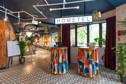 Зовнішній вигляд готелю, room2 Southampton Hometel in Bargate