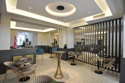 Hotel Moderno - image 9