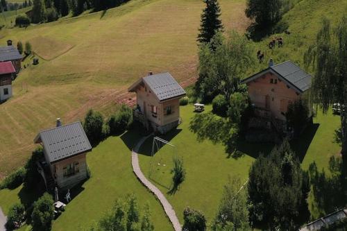 Viesnīcas āriene, Chalet in Notre-Dame near Ski Lift in Notre Dame De Bellecombe