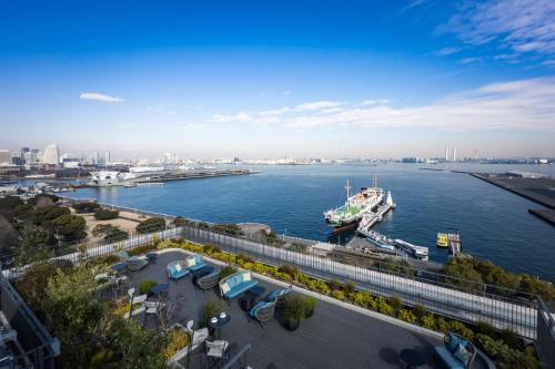ระเบียง/ชานเรือน, The Gate Hotel Yokohama by Hulic near โยโกฮาม่าเบย์บริดจ์ สกายวอร์ค