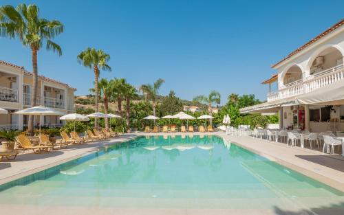 Edelweiss Hotel - Hôtel - Argassi