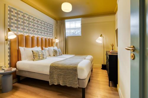 room detail thumbnail 0