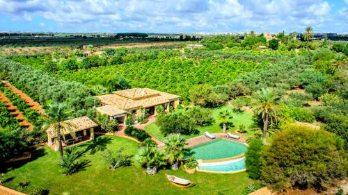  Luxury Villa Silene Con Piscina Salata e Ampio Giardino a Castelvetrano Selinunte, Sicilia in Castelvetrano