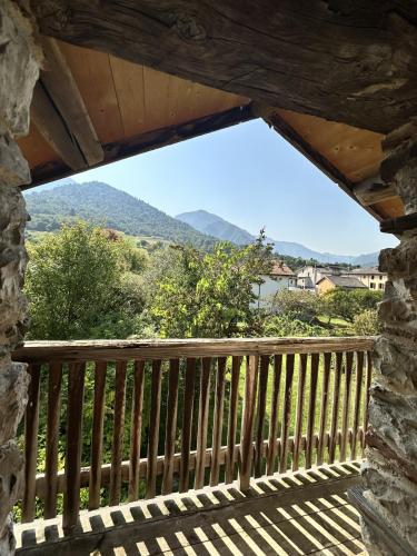 La finestra sul grappa in Seren Del Grappa