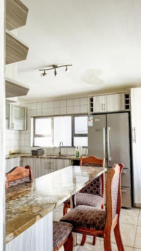 Cocina, Bay Nomad Self-Catering Guesthouse in Walvis Bay
