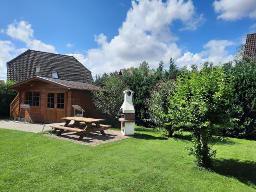 Iekārtas, Ferienhaus Sasse Ferienwohnungen mit Garten & Grill in Molschow