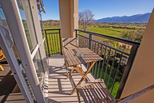 陽台/露台, 蒙德羅汽車旅館 (Mondello Motels) in 凱庫拉