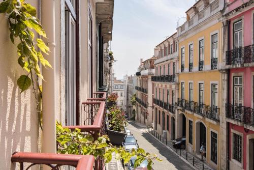 Casa do Barao – Lisbon, NY
