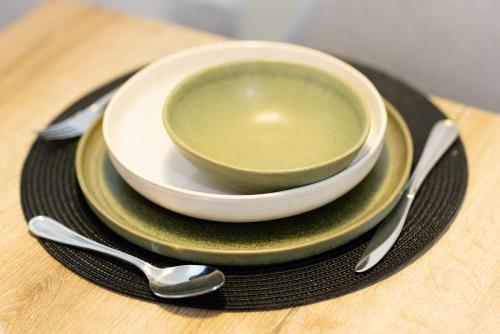 Luxury Apartment, Birmingham-Parking in Handsworth Wood