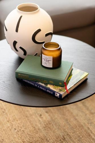 Luxury Apartment, Birmingham-Parking in Handsworth Wood