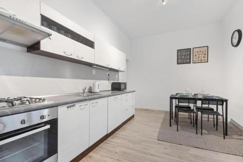 City Center Suite - Modern & Stylish, Bratislava (Foto 3)