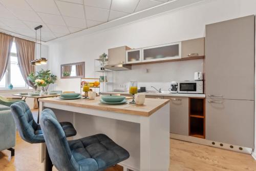 Luxe Living at Old Town Center, Bratislava (photo 11)