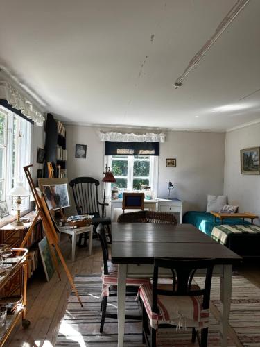 Facilities, Historic summer retreat in Glava in Björbol