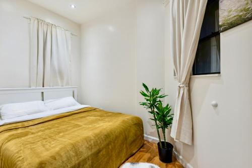 2 Bedroom Home in Manhattan Valley in New York, USA