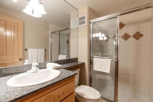 17 Vail Road #4 - image 4