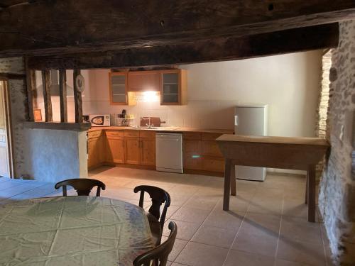 Экстерьер, Chez Bonneau in Нантьа