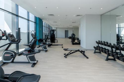 Allsopp & Allsopp - 1-Bedroom Apartment in Azizi Riviera 27 Meydan - main image