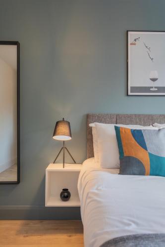 Camden Luxe Apartments