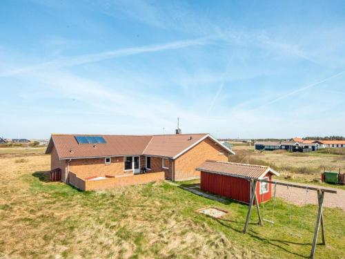 14 person holiday home in Harboøre