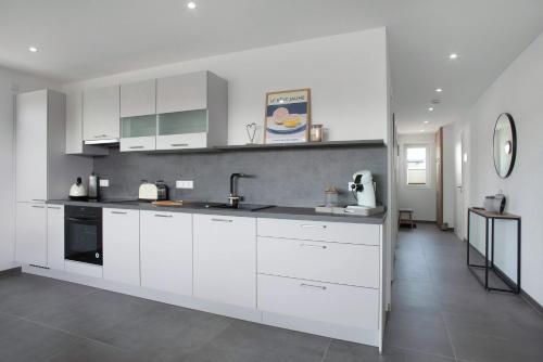 кухня, Herzensprojekt in Пфулєндорф