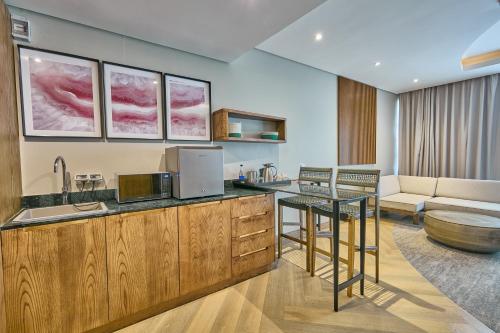 Cresta Grande Jwaneng in ジェイング