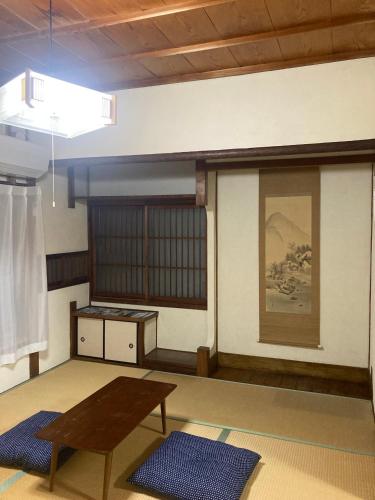 お宿とごはん百々, Tanabe