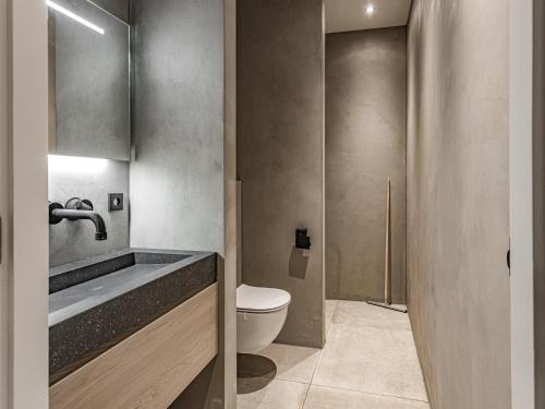 Charming Holiday Home in Nijverdal with Jacuzzi - main image