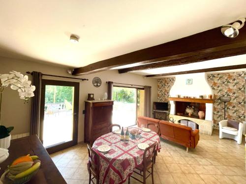 Le Régagnas, maison vigneronne gîte à louer Aniane