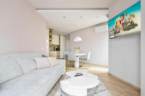Charming 2BD with Mountain View by Flat Mаnager, Sofia (Foto 2)