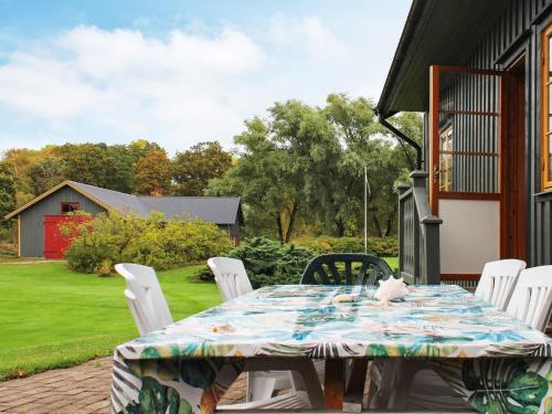 A szálláshely kívülről, 5 person holiday home in ASKERÖARNA-By Traum (5 person holiday home in ASKEROARNA-By Traum) in Stenugsund