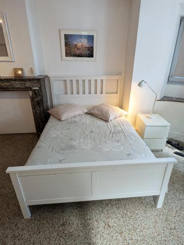 Central and convenient studio near supermarkets and public transports, Brüssel (Foto 3)