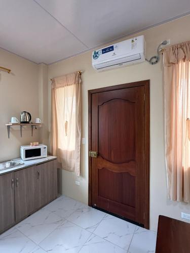 Lugar acogedor en Limoncocha - Amazonia in 亞蘇尼 (奧雷亞納)