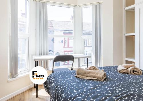 Free Parking, 4 Bed, 2 Bath House, Long Term Stay Savings, Contractors, Near Anfield, Liverpool