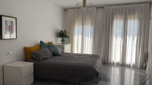 Estudi d art i natura in 比利亞耶爾莫薩德爾里奧