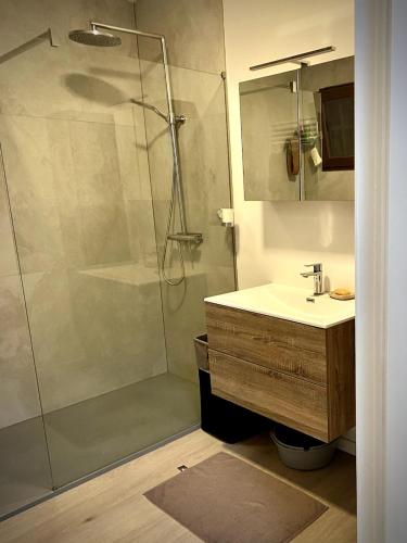 Modern 2-Bed Urban Apartment, Bruselas (foto 7)
