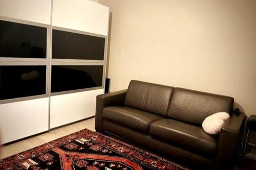 Modern 2-Bed Urban Apartment, Bruselas (foto 10)