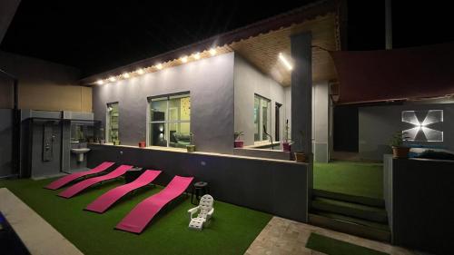 T Cozy Chalet in Al Rama