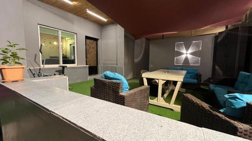 T Cozy Chalet in Al Rama