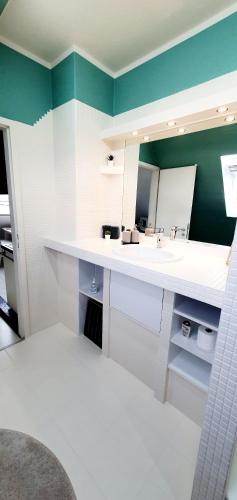 ห้องน้ำ, Ein Stückchen Himmel In Hattersheim ! (Ein Stuckchen Himmel In Hattersheim !) in ฮัทเทอร์ไชม์ อัม ไมน์