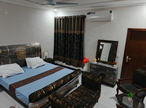 Ryazm family Guest house