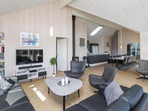 Einrichtungen, 20 person holiday home in Væggerløse in Vaeggerlose